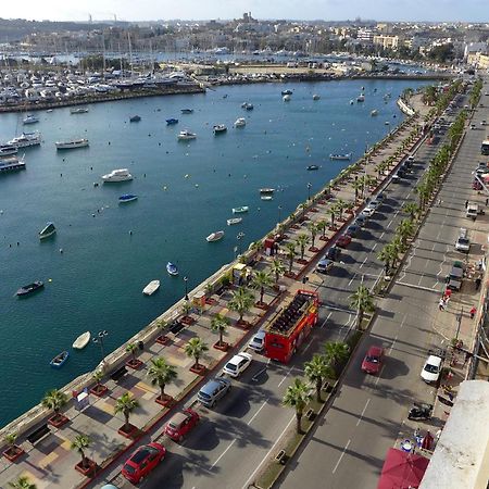 Brand New 2 Bed 2 Bath Apartment In Sliema By The Sea Εξωτερικό φωτογραφία