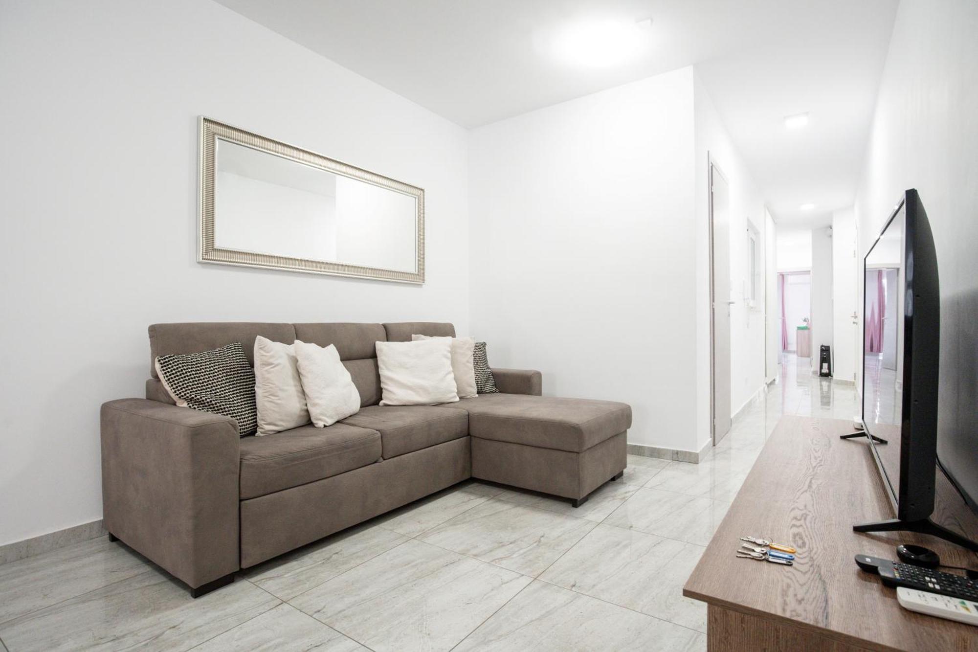 Brand New 2 Bed 2 Bath Apartment In Sliema By The Sea Εξωτερικό φωτογραφία