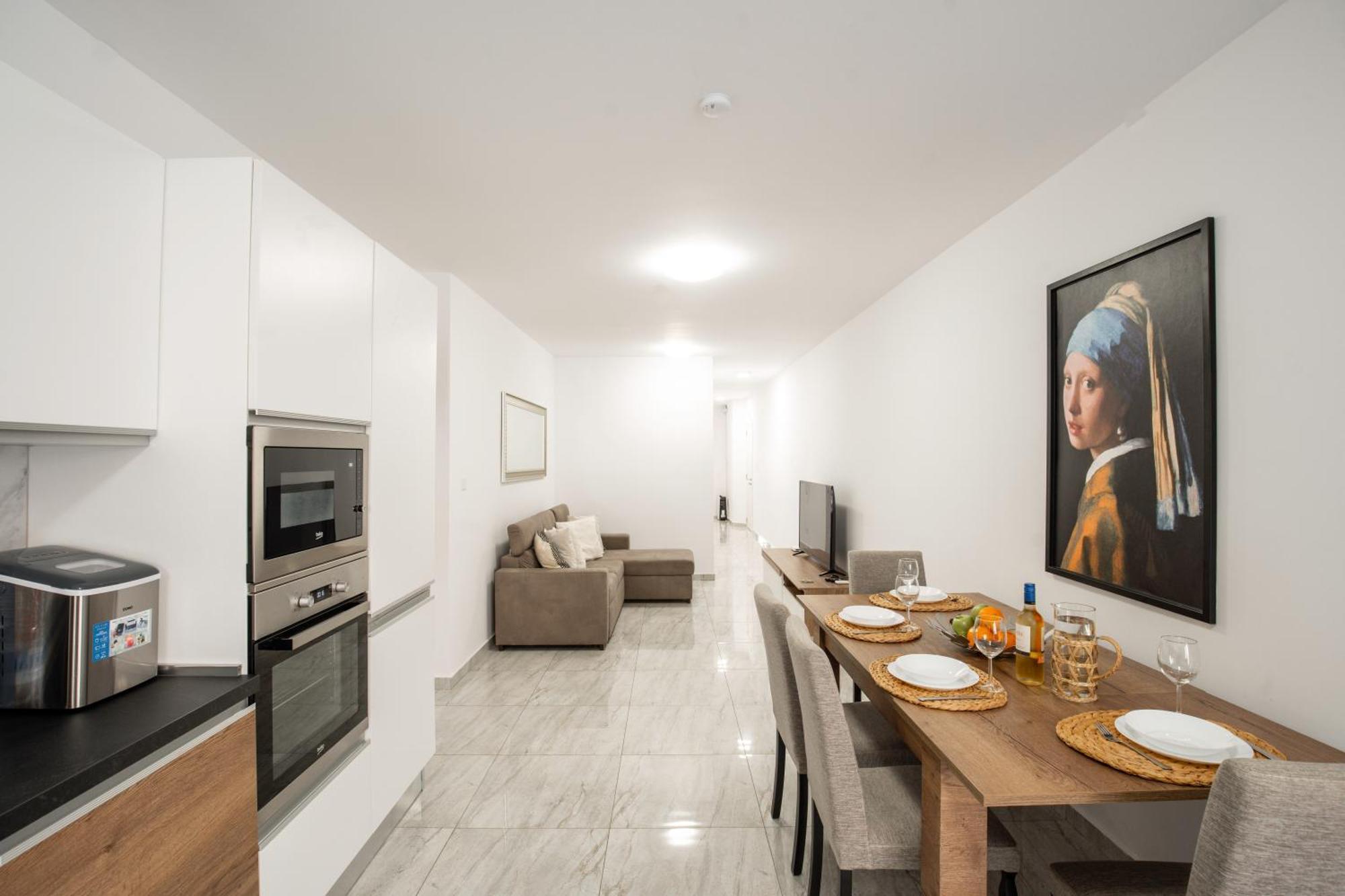 Brand New 2 Bed 2 Bath Apartment In Sliema By The Sea Εξωτερικό φωτογραφία