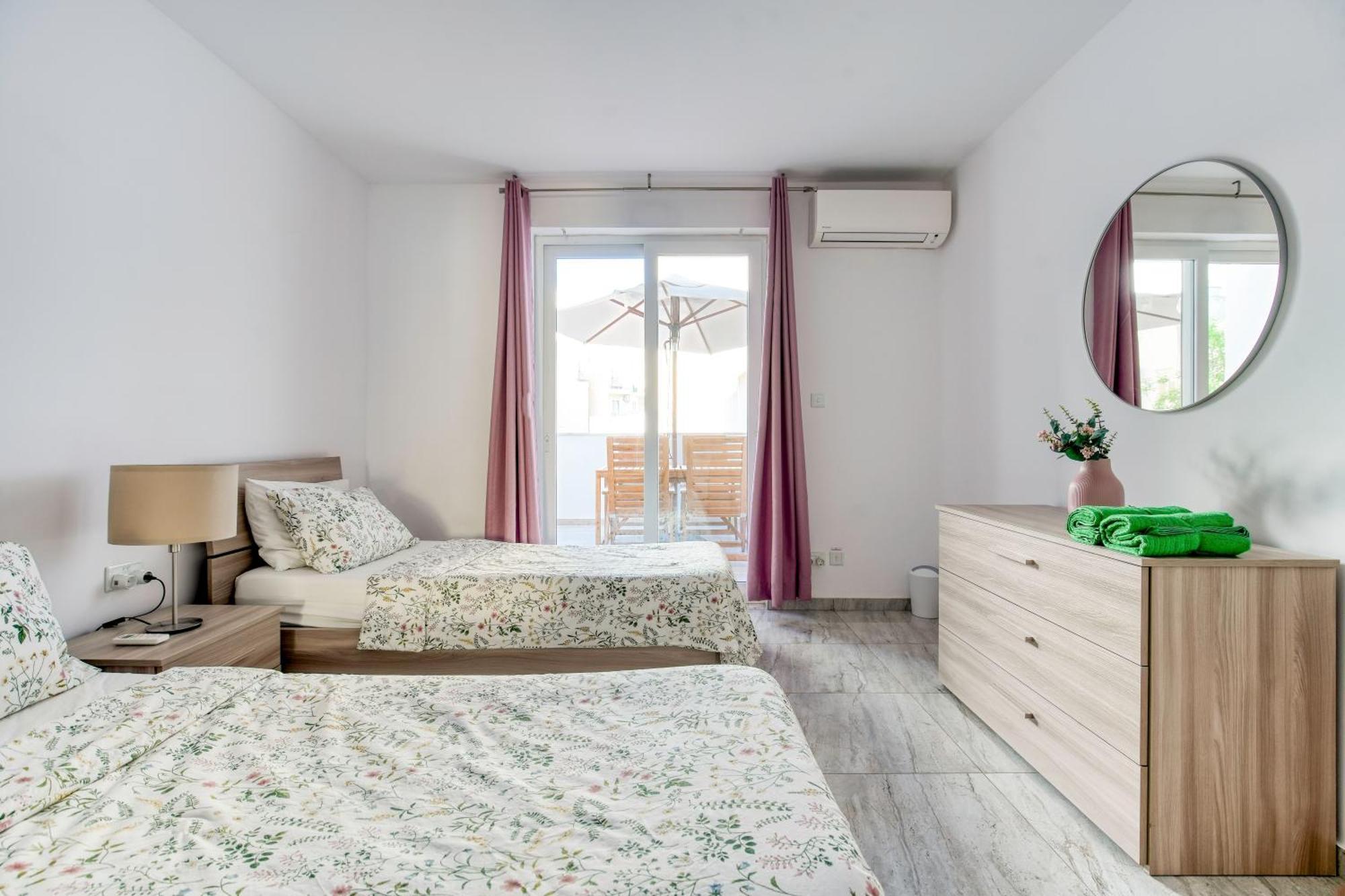 Brand New 2 Bed 2 Bath Apartment In Sliema By The Sea Εξωτερικό φωτογραφία