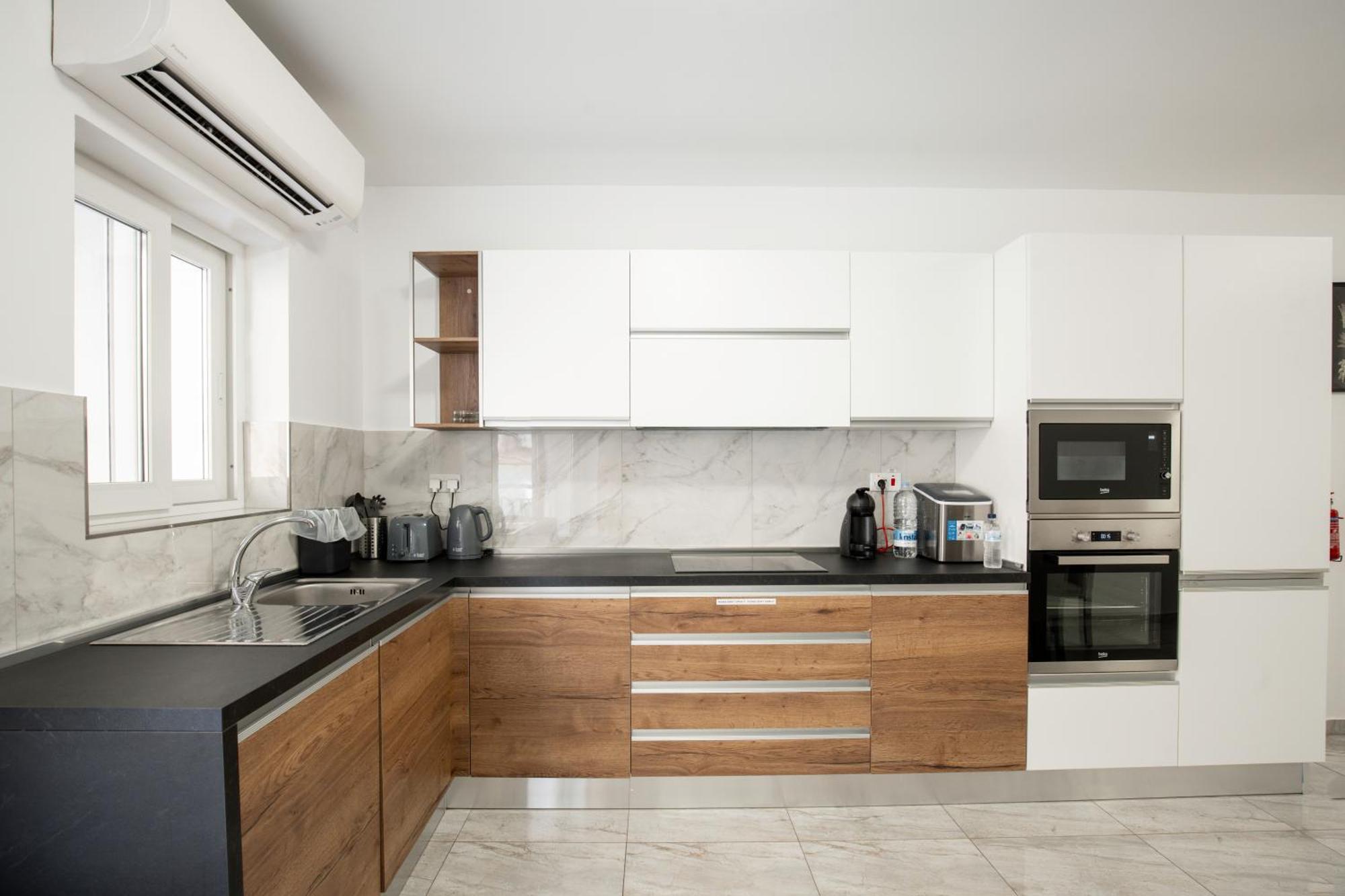 Brand New 2 Bed 2 Bath Apartment In Sliema By The Sea Εξωτερικό φωτογραφία