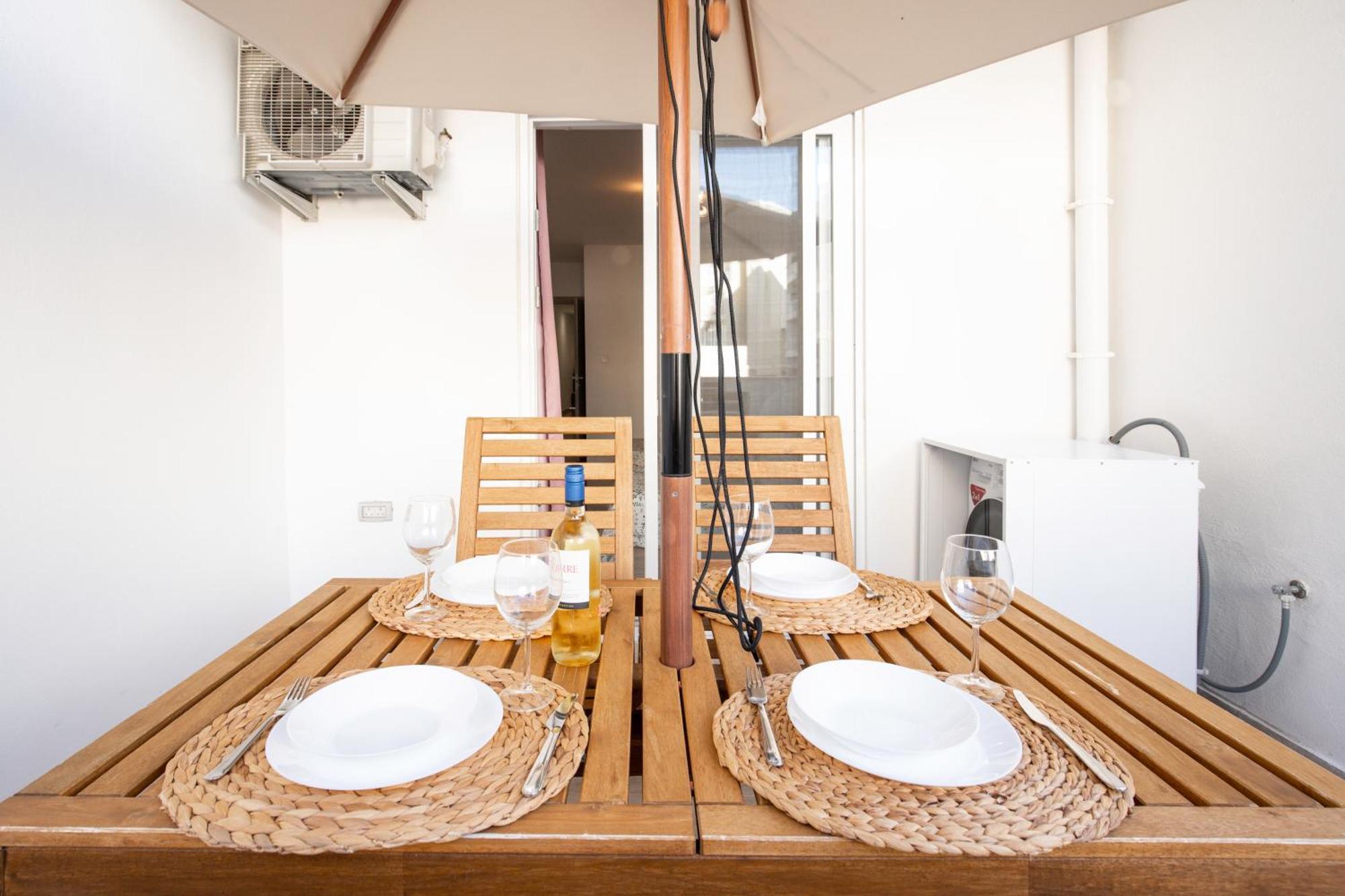 Brand New 2 Bed 2 Bath Apartment In Sliema By The Sea Εξωτερικό φωτογραφία